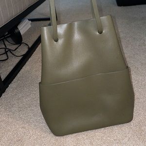 Oak & Fort Leather bucket bag